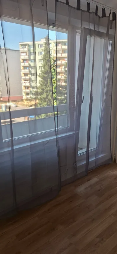 Na prenájom 1-izbový byt, 35 m², Zvolen, Záhonok