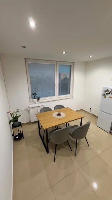 Na predaj 1-izbový byt, 38 m², Šaľa