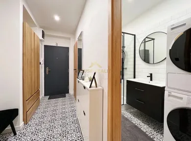 Na prenájom 2-izbový byt, 55 m², Bratislava-Nové Mesto, Ovručská