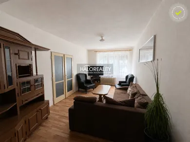 Na predaj 3-izbový byt, 60 m², Veľký Meder