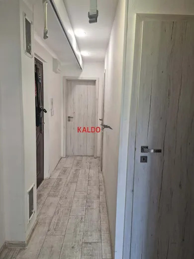 Na predaj 4-izbový byt, 73 m², Trnava, Ulica Jána Hajdóczyho