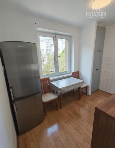Na prenájom 3-izbový byt, 65 m², Bratislava-Ružinov, -