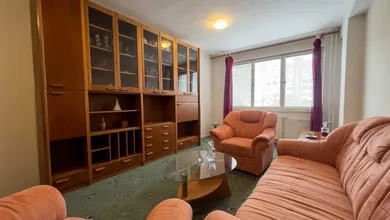 Na prenájom 2-izbový byt, 62 m², Bratislava-Rača, Karpatské námestie