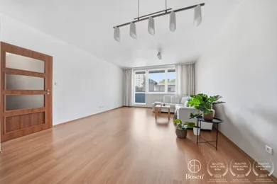 Na predaj 3-izbový byt, 70 m², Bratislava-Ružinov, Tomášikova