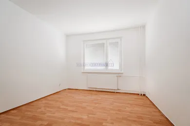 Na predaj 4-izbový byt, 83 m², Fiľakovo, Farská Lúka