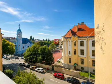 Mieszkania na wynajem, 2-pokojowe, Bratislava-Staré Mesto · €750