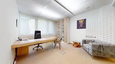 Na prenájom komerčné, 21 m², Bratislava-Staré Mesto, Mostová 4