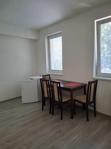 Na prenájom 1-izbový byt, 29 m², Dubnica nad Váhom, Pod Hájom