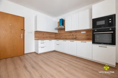 Na predaj 2-izbový byt, 67 m², Prievidza