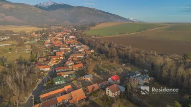 Na predaj pozemok, 152 m², Žiar, Hlavná