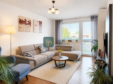 Mieszkania na sprzedaż, 4-pokojowe, Nitra · €259 000