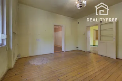 Na predaj 3-izbový dom, 87 m², Nesvady, Obchodná