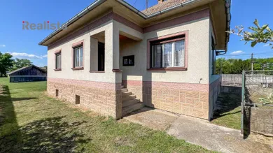 Na predaj dom v Dunajský Klátov · €149 000 · Pôvodný stav