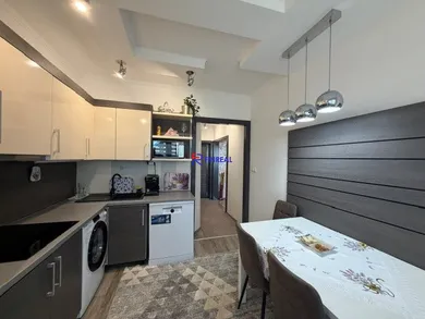 Na predaj 3-izbový byt, 77 m², Kolárovo, Partizánska