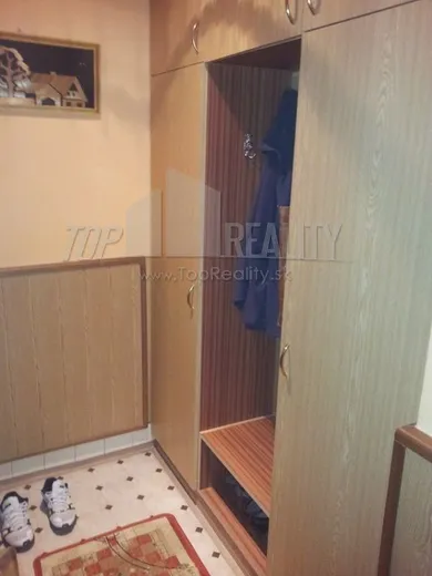 Na predaj 2-izbový byt, 57 m², Nitra, Párovská
