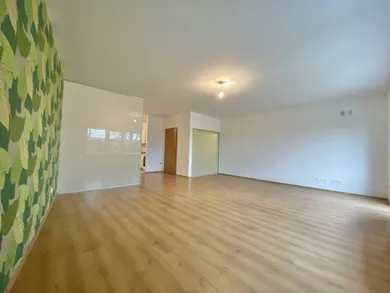 Na predaj 5-izbový byt, 152 m², Bratislava-Ružinov, Hrachová