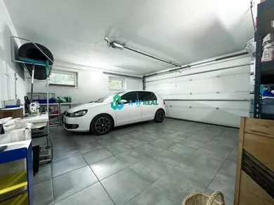 Na predaj 5-izbový dom, 235 m², Veľké Blahovo
