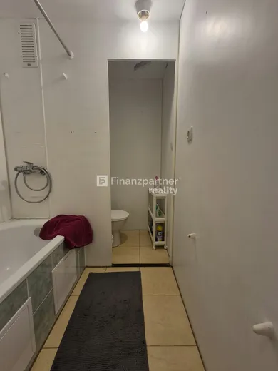Na predaj 1-izbový byt, 20 m², Bratislava-Petržalka, Vilová