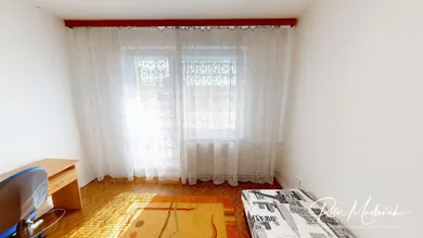 Na predaj 3-izbový byt, 76 m², Nitra, Novomeského