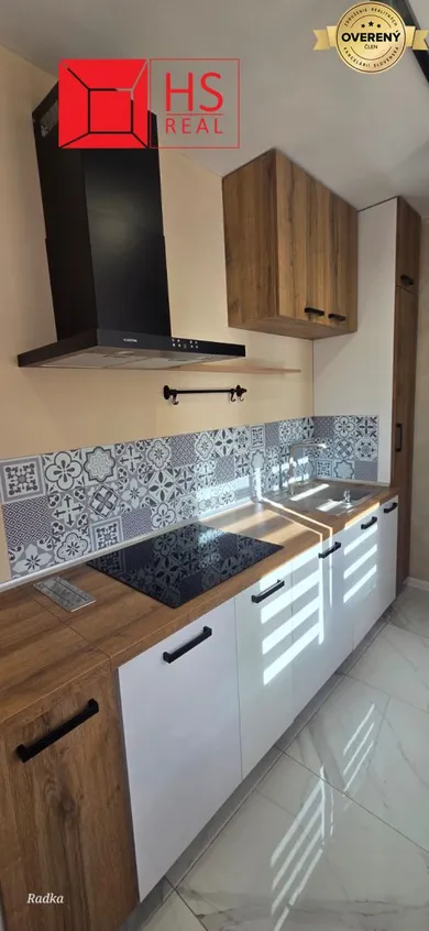 Byty na prenájom 3-izbový, Nové Zámky · €690