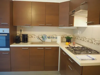Na prenájom 2-izbový byt, 58 m², Bratislava-Staré Mesto, Záhrebská