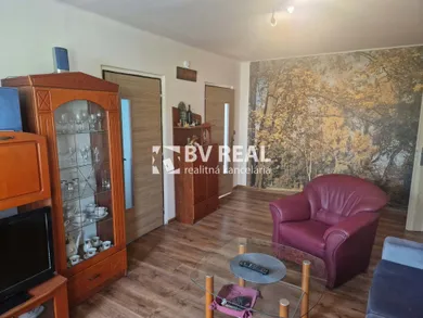Na predaj 3-izbový byt, 63 m², Prievidza, Štefana Králika
