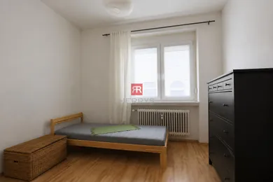 Byty na prenájom 1-izbový, Bratislava-Staré Mesto · €400