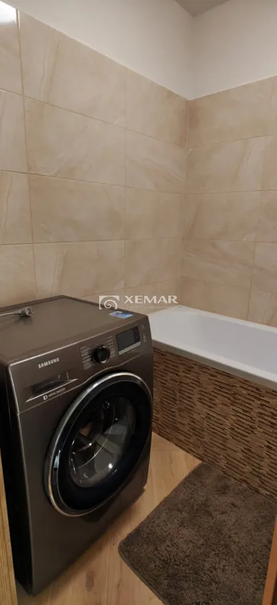 Na prenájom 3-izbový byt, 70 m², Banská Bystrica