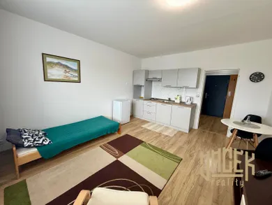 Na prenájom 1-izbový byt, 29 m², Považská Bystrica, SNP