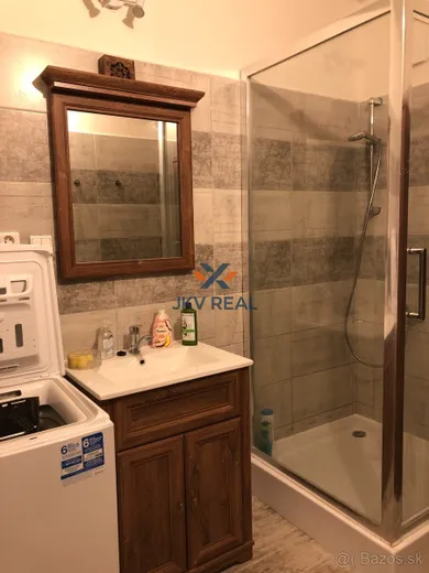 Mieszkania na sprzedaż, 2-pokojowe, Nitra · €172 000