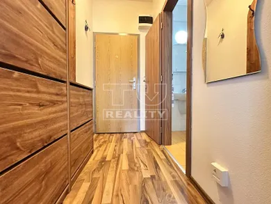 Na predaj 1-izbový byt, 40 m², Trenčín