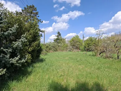 Eladó telkek, Bratislava-Devínska Nová Ves · €55 500
