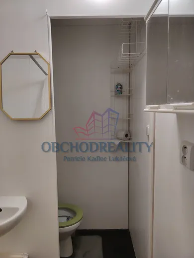 Na predaj 1-izbový byt, 36 m², Michalovce, Jána A. Komenského