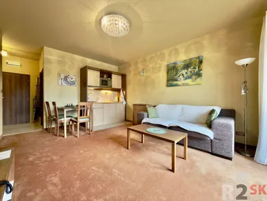 Byty na predaj 2-izbový, Veľká Lomnica · €155 000