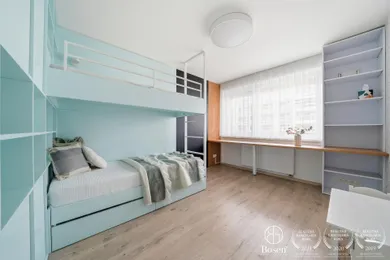 Na predaj 4-izbový byt, 91 m², Bratislava-Nové Mesto