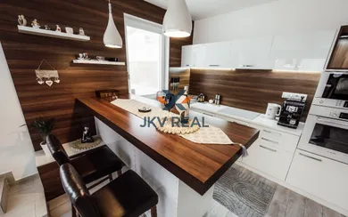 Na prenájom 2-izbový byt, 60 m², Banská Bystrica, Cesta na štadión