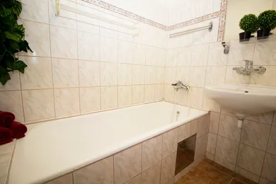 Na prenájom 3-izbový byt, 68 m², Bratislava-Ružinov, Radarová