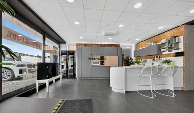 Na predaj komerčné, 238 m², Bratislava-Ružinov, Pestovateľská