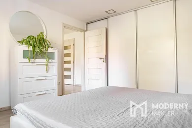 Na predaj 2-izbový byt, 66 m², Trenčín, Inovecká