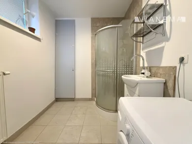 Na predaj 1-izbový byt, 36 m², Bratislava-Karlova Ves