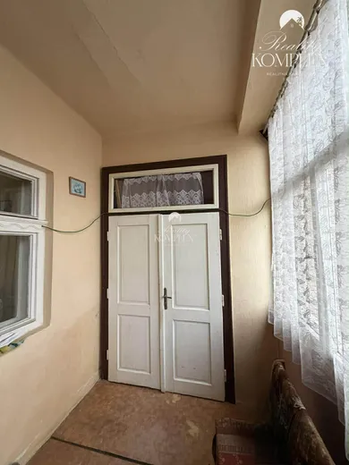 Na predaj 4-izbový dom, 370 m², Ňárad
