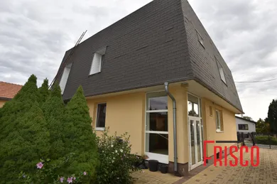 Na prenájom 3-izbový byt, 93 m², Sereď, Šintavská