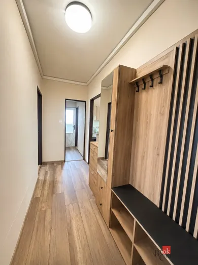 Na predaj 3-izbový byt, 66 m², Liptovský Mikuláš, Pobrežná