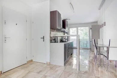 Na predaj 3-izbový byt, 73 m², Nové Zámky, Šoltésovej