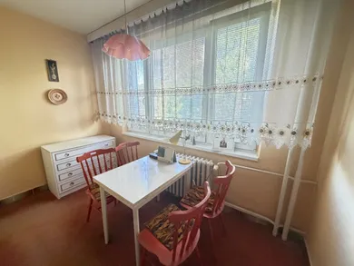 Na predaj 2-izbový byt, 65 m², Brezno
