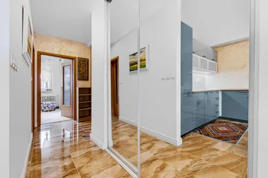 Na predaj 2-izbový byt, 56 m², Bratislava-Staré Mesto, Suché mýto