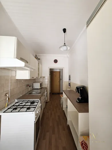 Na predaj 2-izbový byt, 45 m², Bratislava-Nové Mesto, Riazanská