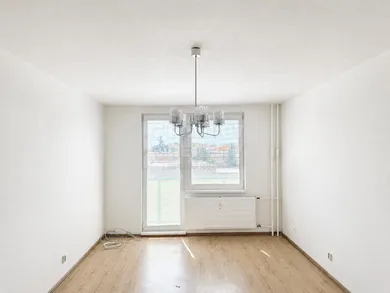 Mieszkania na sprzedaż, 3-pokojowe, Levice · €128 000