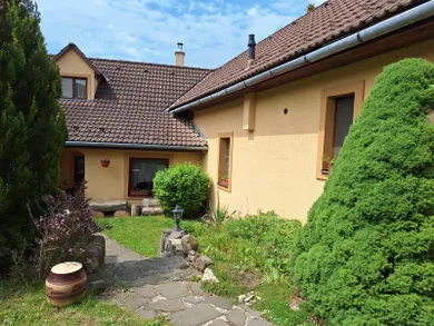 Na predaj dom, 288 m², Podzámčok