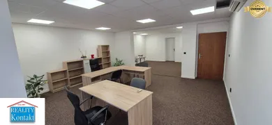 Na prenájom komerčné, 40 m², Nové Zámky